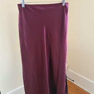 Elegant Burgundy Women's Skirt